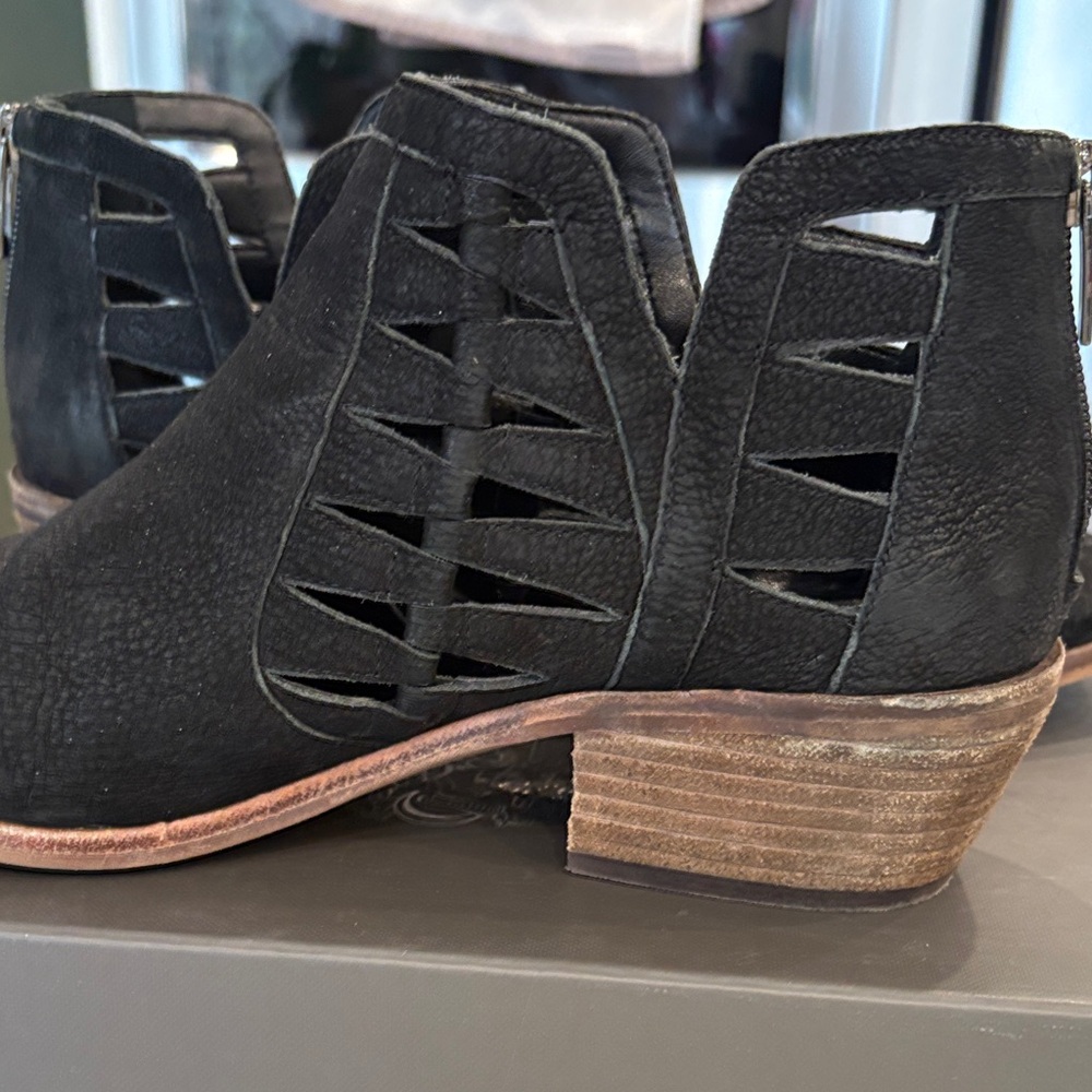 Vince Camuto Suede Black Ankle Boots with cutouts on the sides - Picture 7 of 10